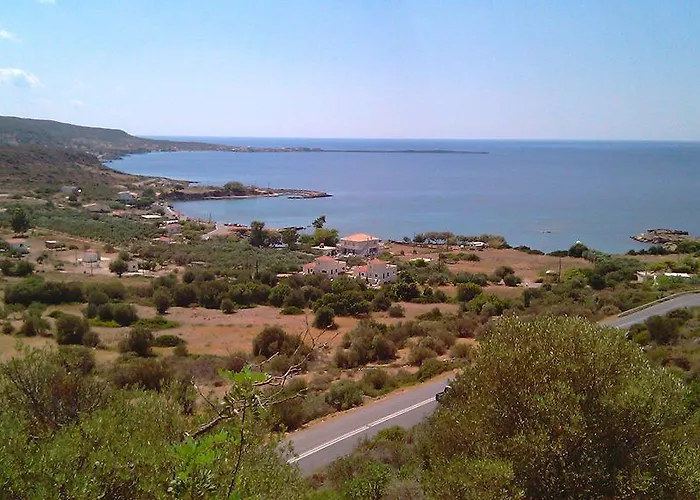 Tompras Village