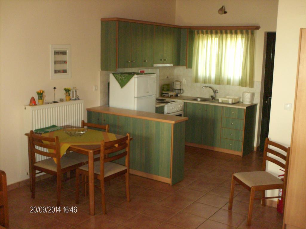 Ferienhaus Tompras Village Paralia Demonias